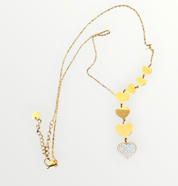 Collana cappio  con cuoricini
