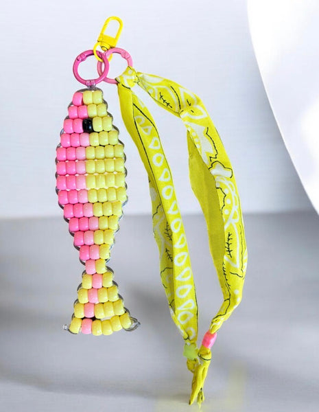 Pimp your bag Colors keychain pesciolino portafortuna  pony Beads Vari utilizzi e vari colori