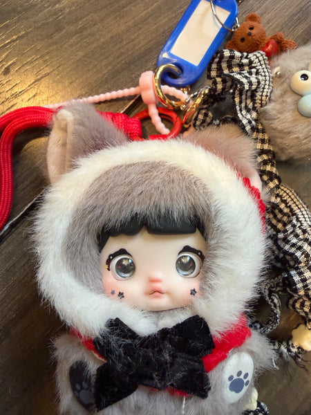 Pimp your bag Baby Nommi serie Fairtytale town piccolo lupo rosso favola Cappuccetto rosso