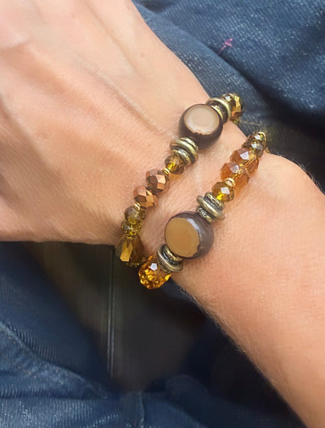 Bracciale Colors labyrinth con pietra in legno