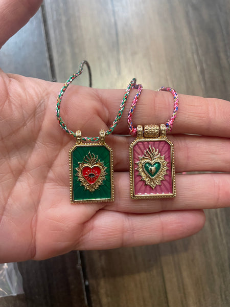 Collana Ibiza cuore sacro vari colori