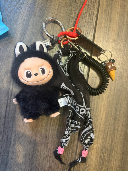 Pimp your bag portachiavi per borsa Mini Labubu Pin for Love nero R