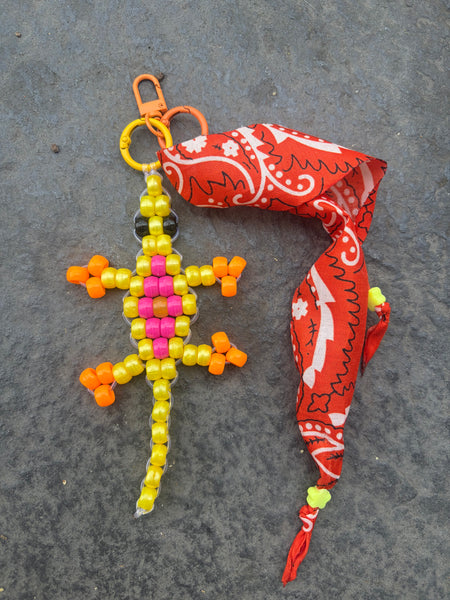 Pimp your bag Colors keychain geco   portafortuna  pony Beads Vari utilizzi e vari colori