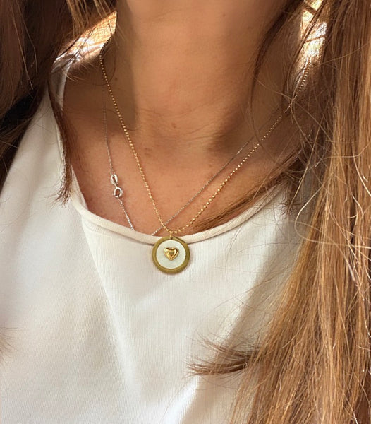 Collana Isla Bonita cuore madreperla  due varianti colore