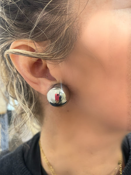 Coppia orecchini sfere medie  con clip due varianti colore