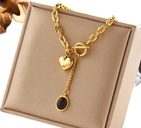 Collana girocollo cuore e pietrina nera