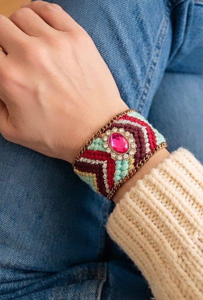 Bracciale friendship con castone di cristallo