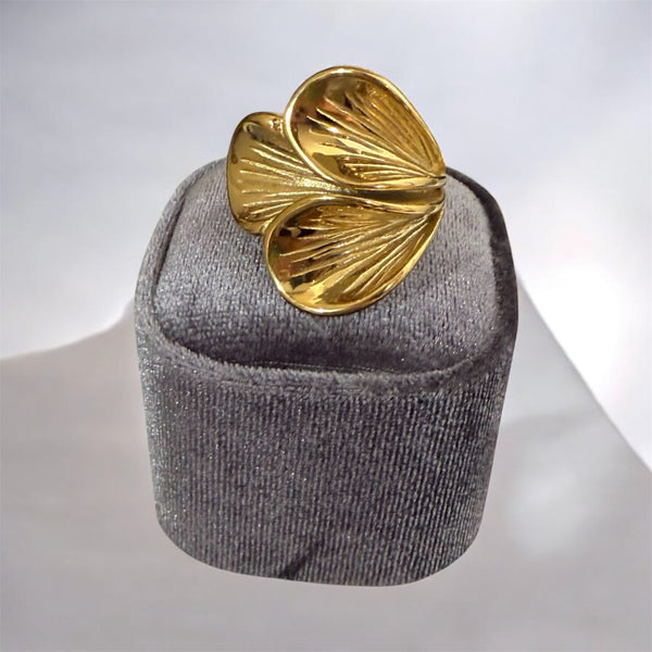 Anello Vanessa foglie due varianti colore