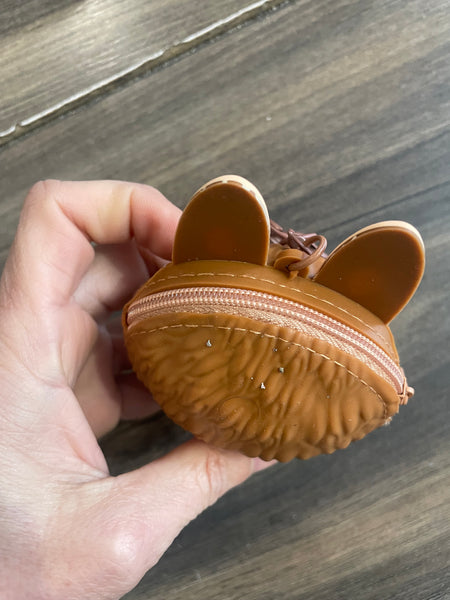 Portamonete applique borsetta Labubu marrone