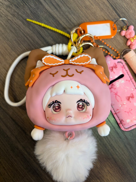 Pimp your bag ( porta auricolari e piccoli oggetti ) l’elegante Kitty