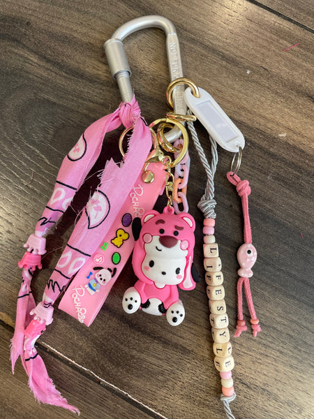 Pimp your Bag Keychain charms per borsa e portachiavi Pochacco orsacchiotto rosa