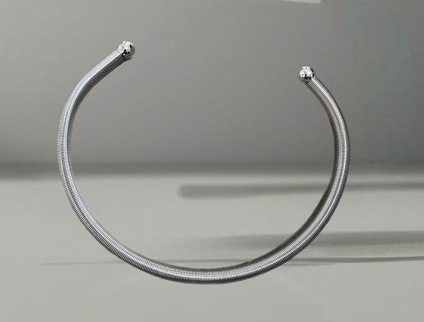 Collana tubogas  rigida girocollo choker   due varianti colore