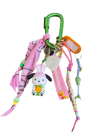 Pimp your Bag Keychain charms per borsa e portachiavi Pochacco carotina