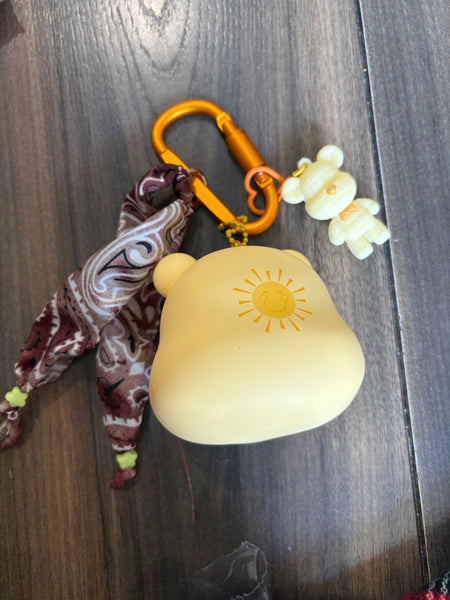 Pimp your bag testa orsetto del cuore  portaoggetti giallo