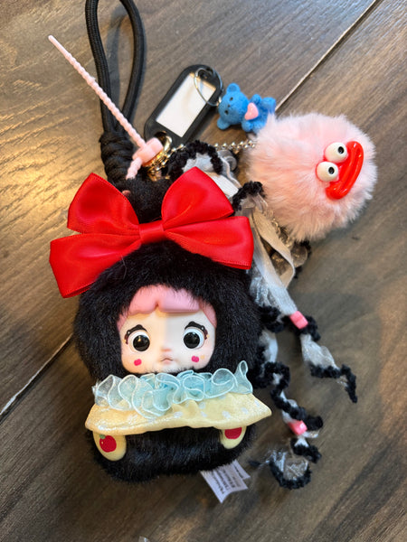 Pimp your bag Baby Nommi serie Fairtytale town piccola principessa favola Biancaneve