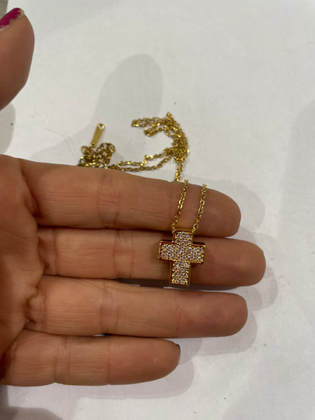 Collana girocollo croce grande