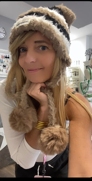 Cappello cuffia ponpon orecchie gattino vari colori