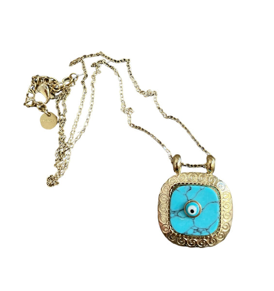 Collana medaglione con occhio