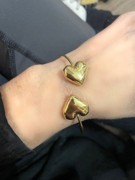 Bracciale rigido regolabile doppio cuore puff due varianti colore