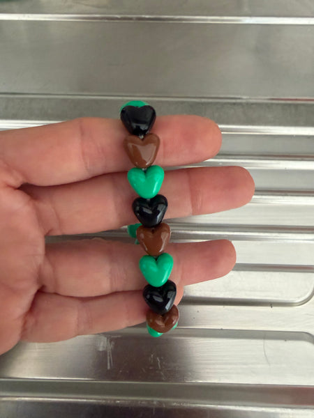 Bracciale colors Beads giro cuori small effetto lucido marrone verde nero