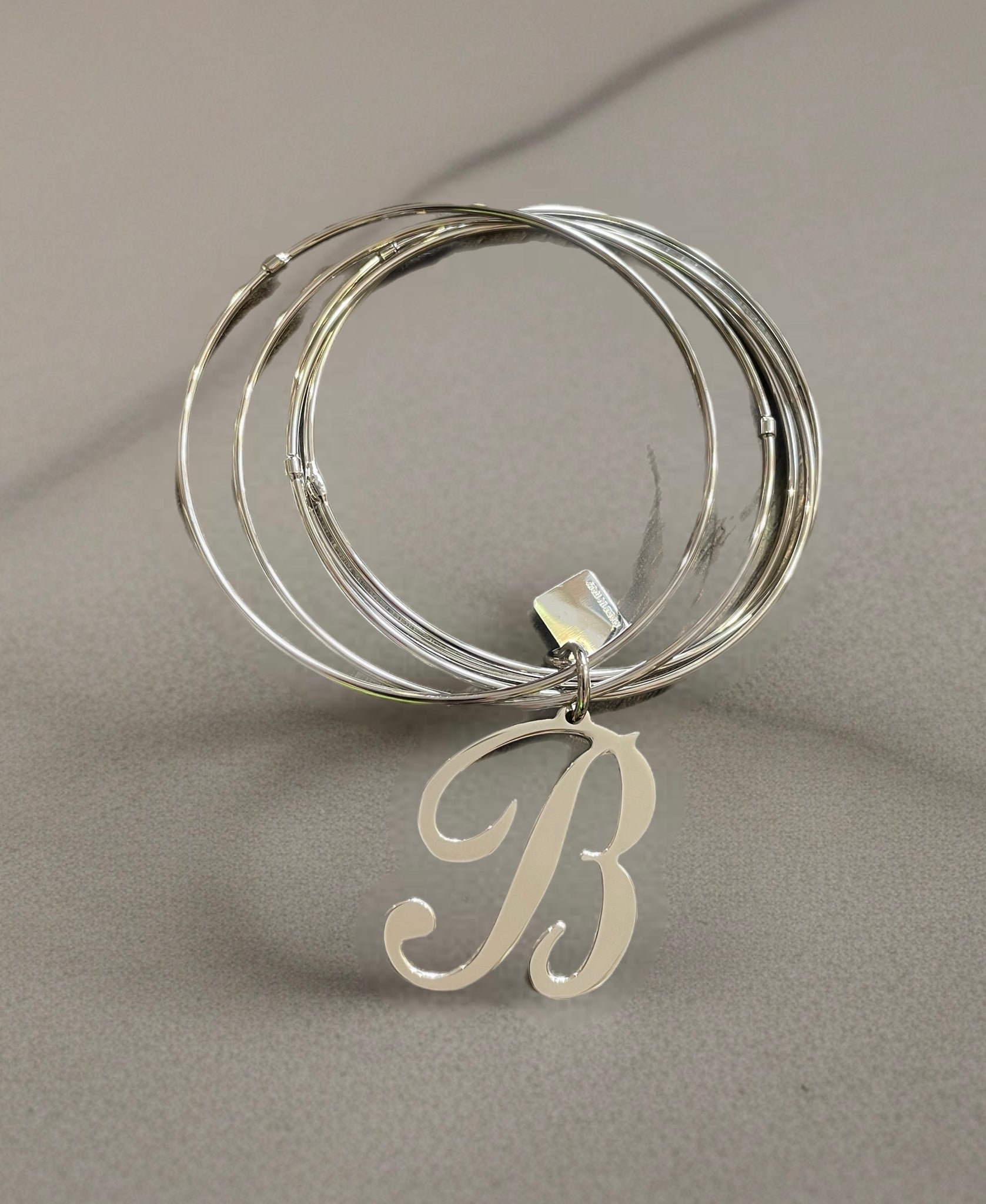 Bracciale 5 giri bracciali So glamour con lettera due varianti colore e varie lettere