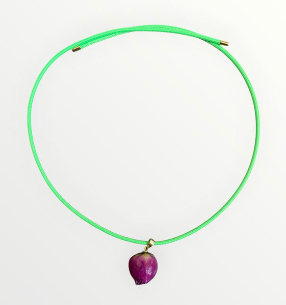 Collana magnetic con charm rosa essiccata fuxia cordino vari colori