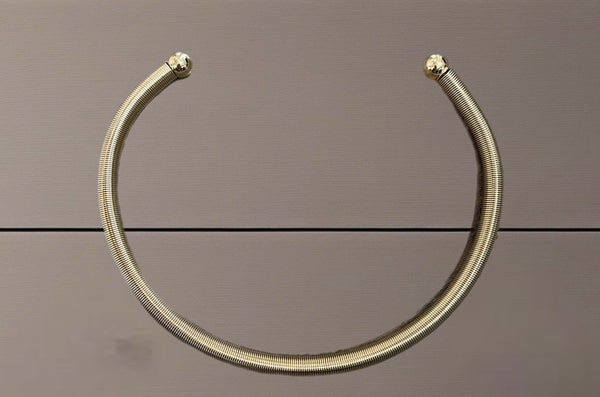 Collana tubogas  rigida girocollo choker   due varianti colore