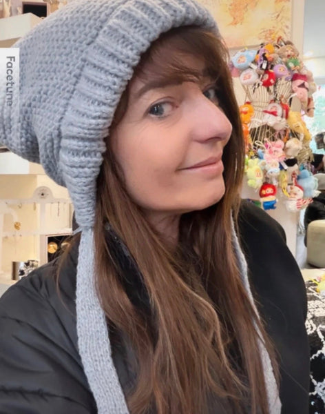 Can be Bag Cappello cuffia piccole donne che diventa borsetta due accessori in uno vari colori