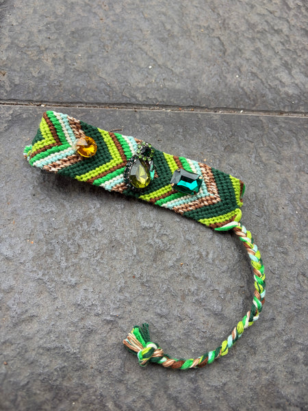 Bracciale friendship con castoni di cristallo