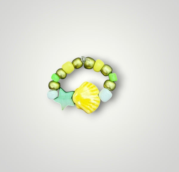 Anello colors con conchiglia e stellina  vari colori Limited edition