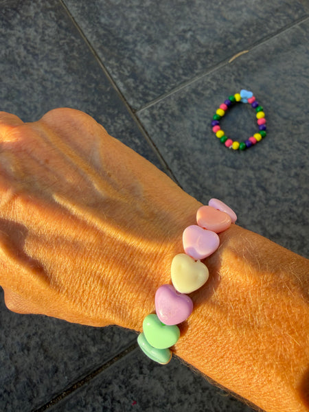 Bracciale colors Beads giro cuori small effetto lucido colori pastello