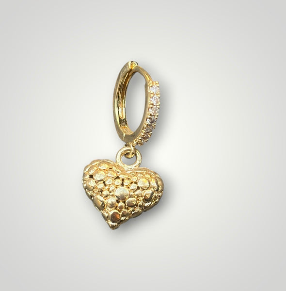 Mono orecchino cuore tridimensionale