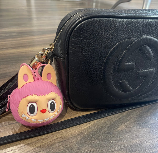 Portamonete applique borsetta Labubu rosa