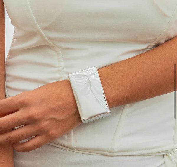 Bracciale manetta Atena quadrato due varianti colore
