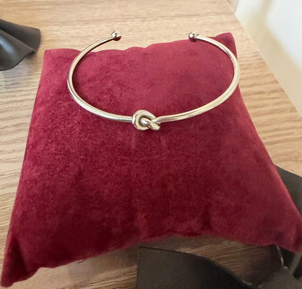 Bracciale bangle nodo due varianti colore