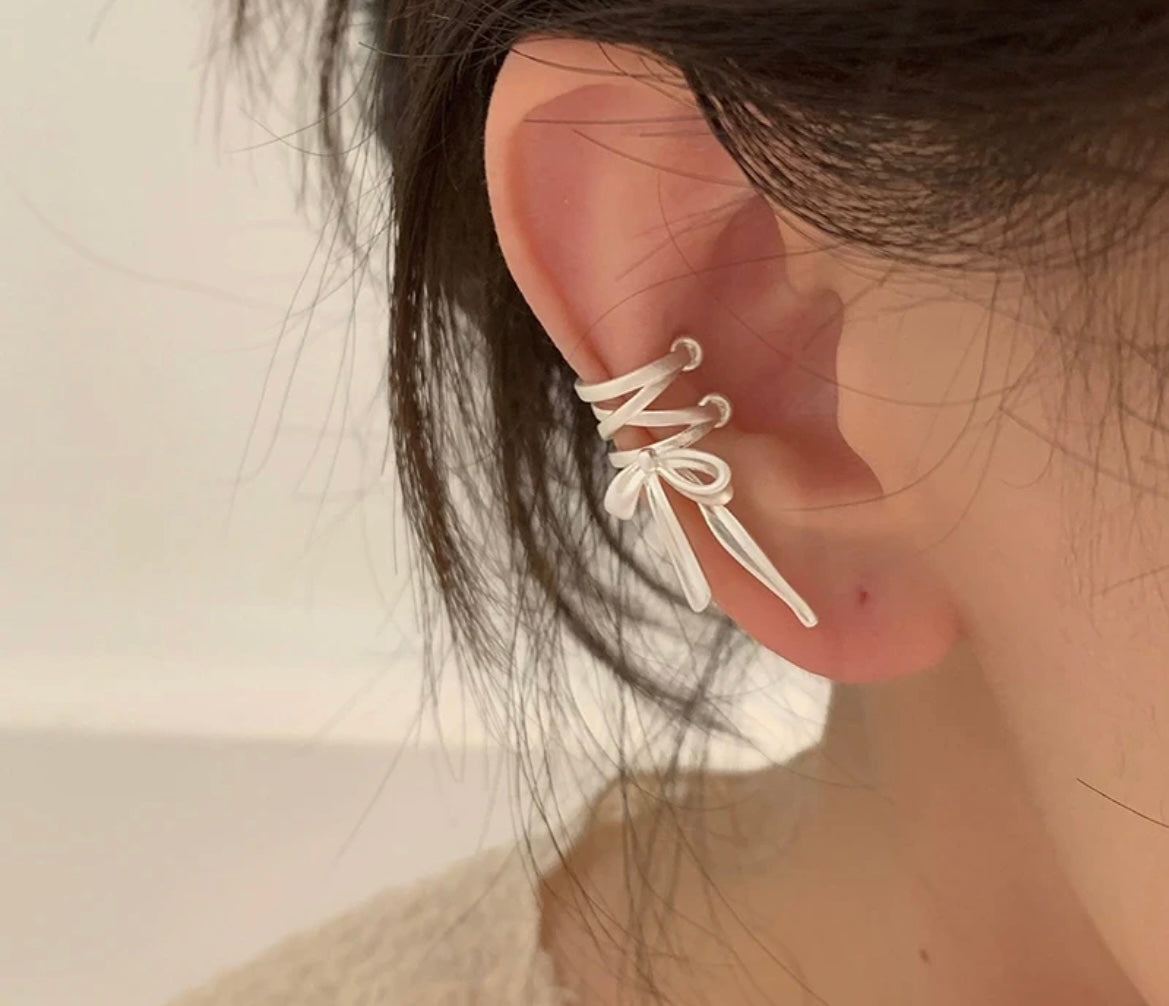 Mono earcuff Fiocco liscio Serena