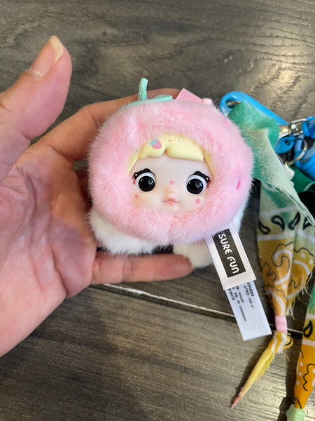 Pimp your Bag Baby Nommi Sweetness series strawberry marshmallow