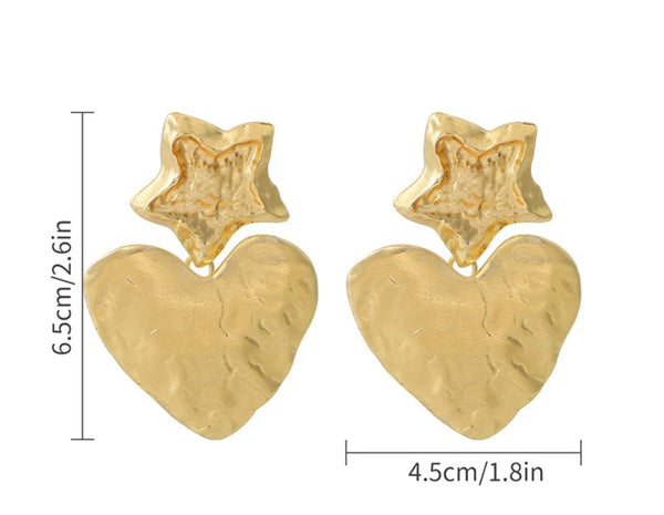 Coppia orecchini stella cuore effetto martellato
