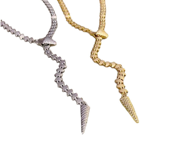 Collana serpente lavorato regolabile due varianti colore