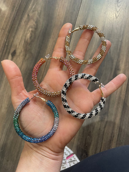 Coppia orecchini bling bling fantasia vari colori