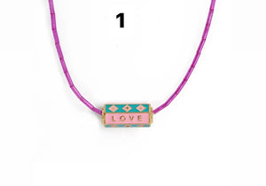 Collana amuleto turco cilindrico  vari colori collanina con perline baquette