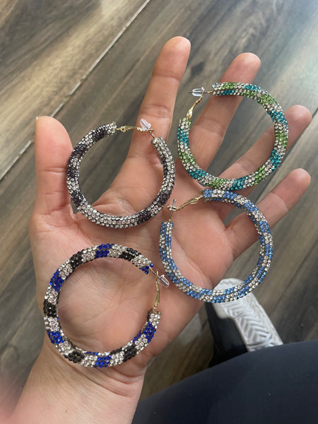 Coppia orecchini bling bling fantasia vari colori