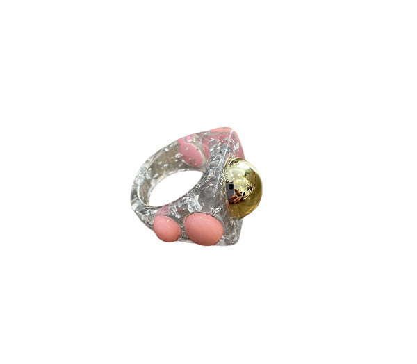 Anello resina borchie colorate l’anello sceglie dove andare