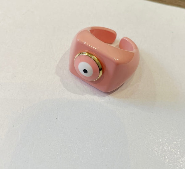 Anello resina con occhio