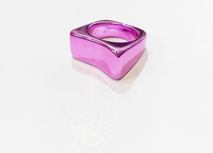 Anello resina metallizzata rosa varie forme