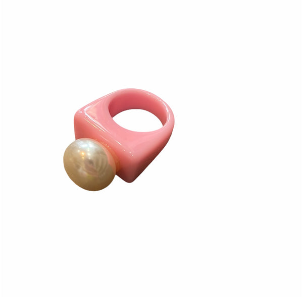 Anello resina perla l’anello sceglie dove andare