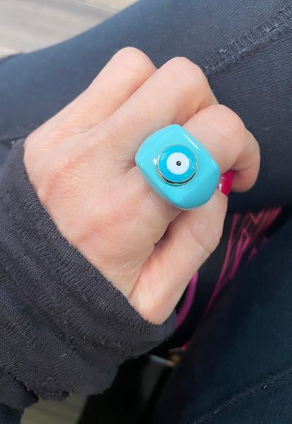 Anello resina con occhio