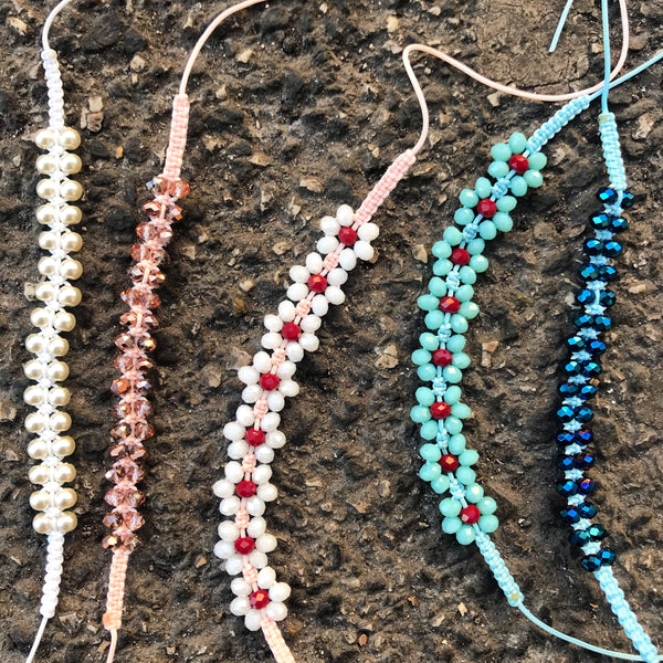 Bracciale cavigliera macrame fiori