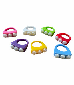 Anello resina con perle  l’anello sceglie dove andare