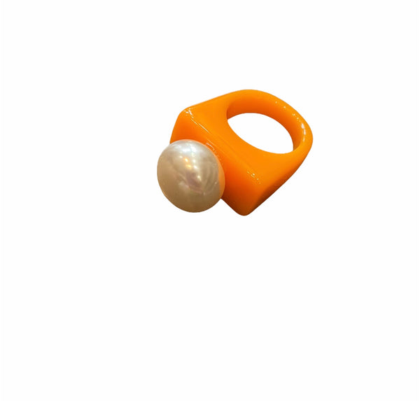 Anello resina perla l’anello sceglie dove andare